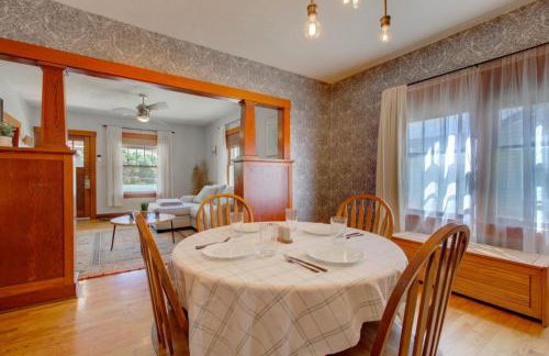 The Charming Bungalow 2BD 1BTH - Foto 2