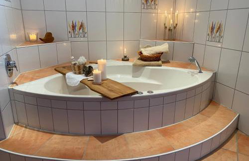 Private Spa mit Sauna und Whirlpool - Foto 1