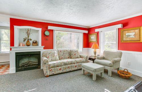 Relax Fireside! Frankfort Apt Near Dtwn and Beaches - Photo 1