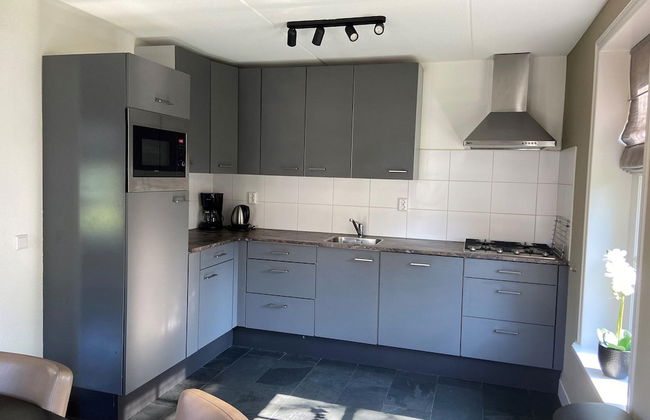 Cozy Villa in Wieringer Style near Wadden Sea - Foto 6