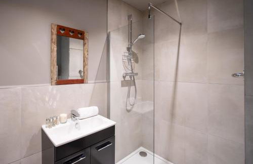 Cosy peaceful and modern ground floor apartment Pass the Keys - Foto 20