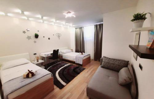 Split Symphony Garden: Modern, new Apartment (4+1), 5 min walk to ˝Firule˝ SAND BEACH, 12 min walk to CITY CENTER - Foto 15