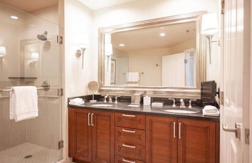 No Resort Fee Strip View Balcony+ Valet Parking - Foto 32