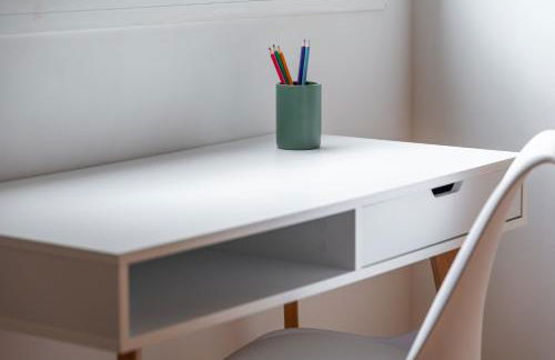 Frontline Beach Apt with Terrace - Foto 50