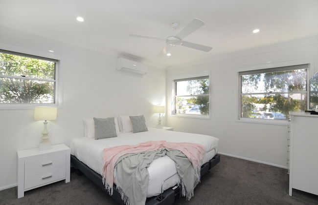 Noosa Entrance Waterfront Resort - Photo 32