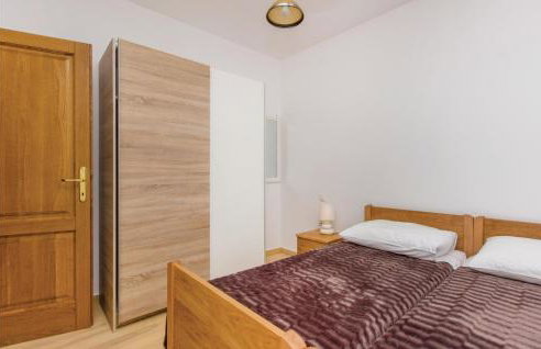 Four-Bedroom Holiday Home In Miljevci - Foto 34