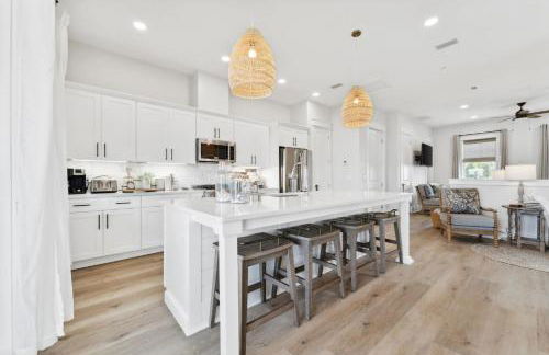 Grand Retreat I! 4BR 5BA Sleeps 15! Private Pool! Luxury and Comfort Await! - Foto 44