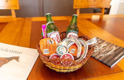 3 Kings, Hot Tub, Bourbon Trail, Horse Themed Stay - Foto 43