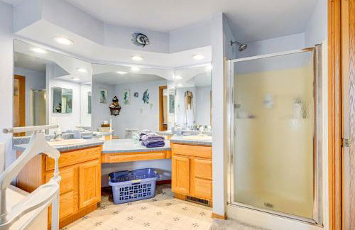 Furnished Deck with Forested Views Manawa Home! - Foto 16