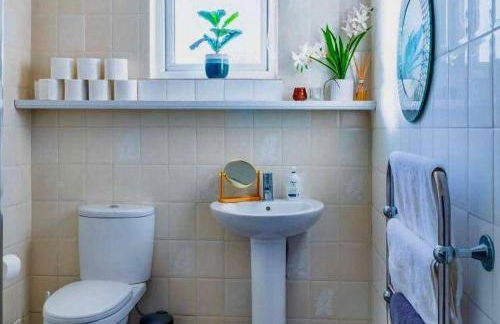 Rayleigh Retreat-spacious Family 3 Bed Apartment - Foto 34