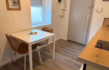 Le Nid-Gare-Centre ville-Parking gratuit-Idéalement situé - Foto 8