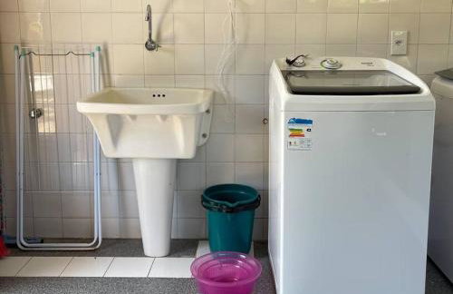 Casa especial com piscina e jardim - Foto 20