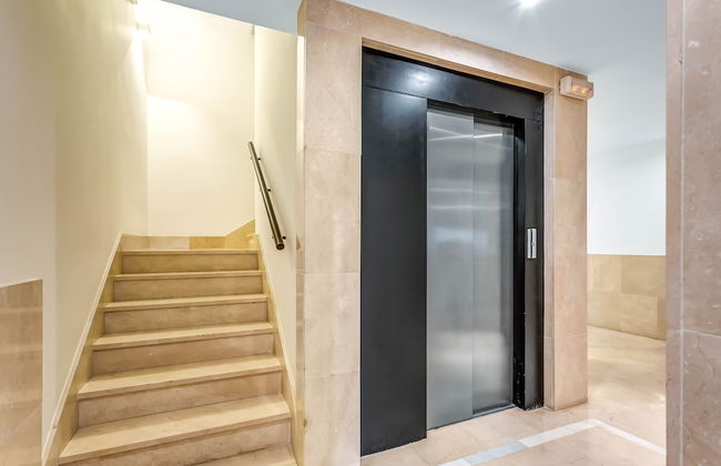 YOLO Spaces – Sotogrande Marina Boutique Apartment - Foto 35