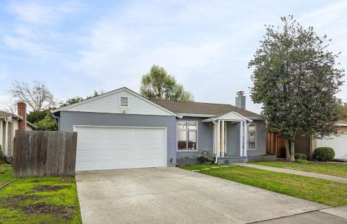 Marbella Lane Impeccable 3BR Delightful Escape - Foto 35