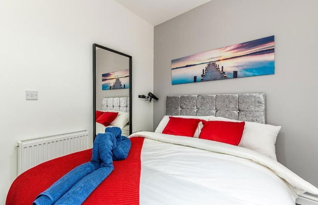 Stay Sleep Rest- Derby Road - Photo 13