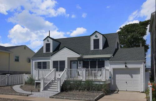 Island Time- beautifully renovated bay view home - Foto 11