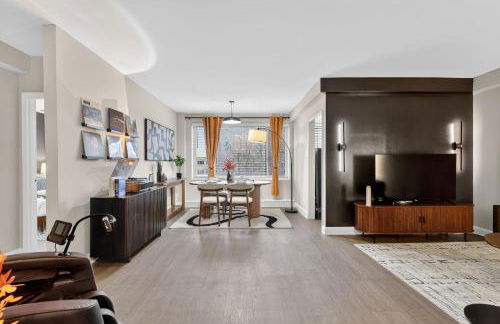 CASA Arlington Suite with In-Suite Massage Chair & Premium Amenities - Foto 21