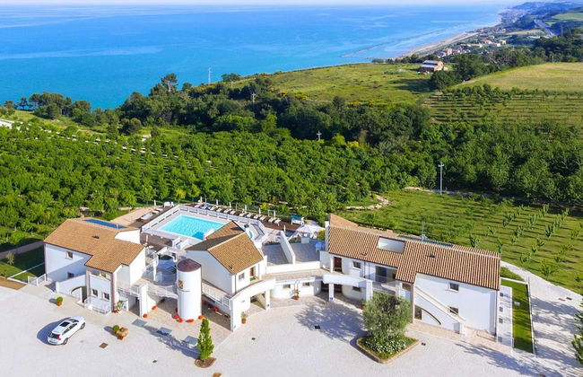 Holiday Resort Contea dei Ciliegi, Pedaso - Foto 1