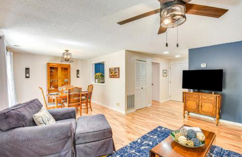 Private Balcony Lake Keowee Home with Pool Access - Foto 7