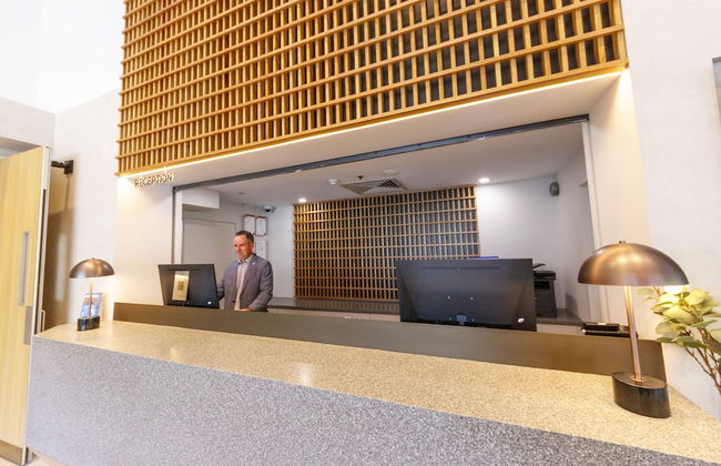 Evolution Apartments - Photo 5