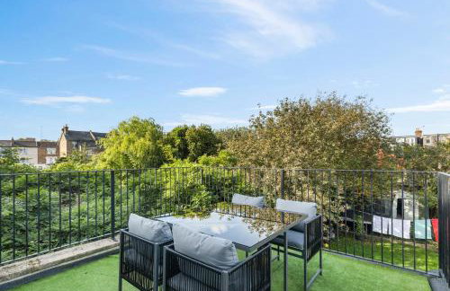 The Turnpike Residence - Free Parking - Photo 15