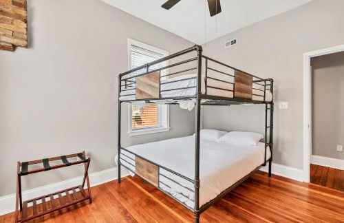 2 Entire bldgs - Great for large groups - Photo 62