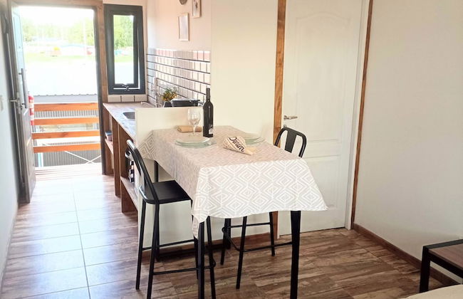 Laguna Studios - Photo 9