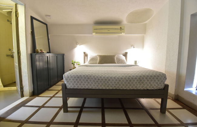 The Lighthouse - Photo 12