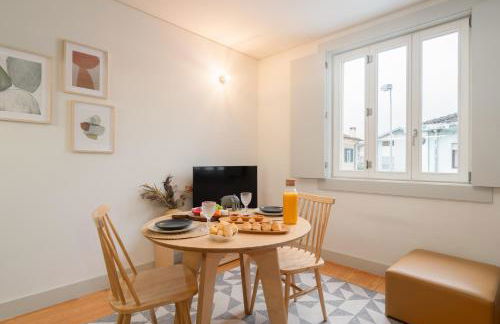 Lovely Apartments in the Heart of Guimarães by HostWise - Foto 46
