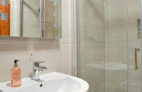 The Beeches - Foto 21