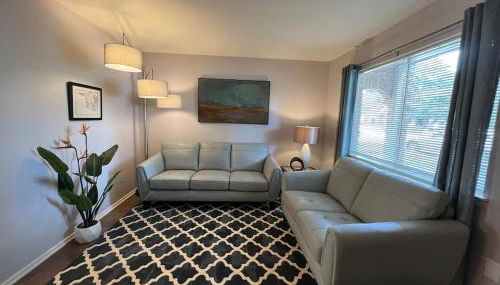 First floor 1-bedroom Apt with off-street parking - Foto 1