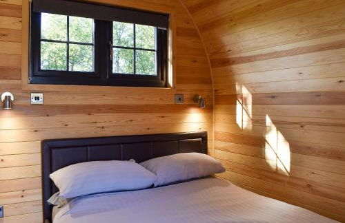 Dudsbury Lodge - Photo 7