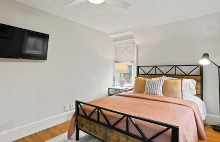 Rochester Gem: 3BR Near All! - Foto 26