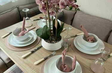 Blenheim Hot Tub Lodge - Foto 2