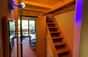 Appartement Plein Sud Cosy 6 personnes très bien équipé ,Vue splendide, Terrasse, Spacieux,Bien situé, Randonnées,Ski - Photo 14