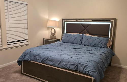 Modern Spacious Home Near the medical center, NRG, Downtown and UHD - Photo 18