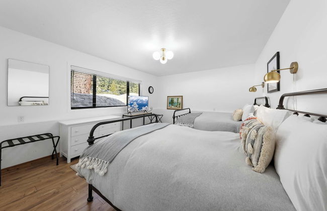 Bright & Modern Cabin Luxury Home in Carnelian Bay! - Foto 5