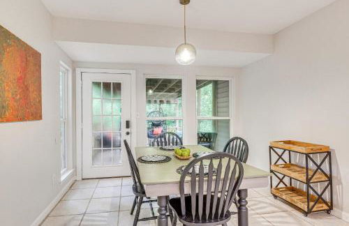 Daphne Home with Deck Close to Beaches and Parks! - Foto 10