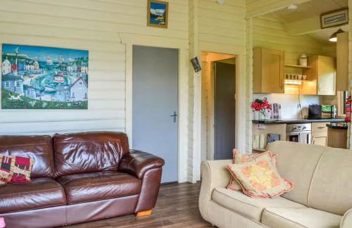 Rustic Secluded Hidden Gem At Rockhall - Photo 6