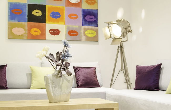 Talos Luxury Suites - Photo 41