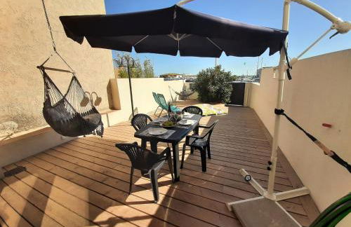 SUPERB MEDITERRANEAN FISHERMANHOUSE FRESHLY RENOVATED 20 M FROM HARBOR HIKES NEARBY no extra fees - Foto 10