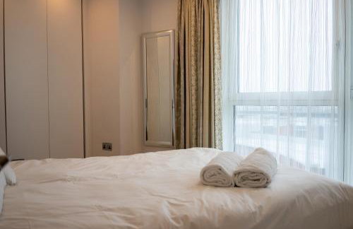 Luxury 3 Bedroom 3 Bathroom Balcony Apartment - Gunwharf Quays Apartments - Foto 19