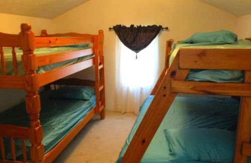 Lakeside Vacation Rental with Hot Tub near Fort Wayne, Indiana - Foto 10