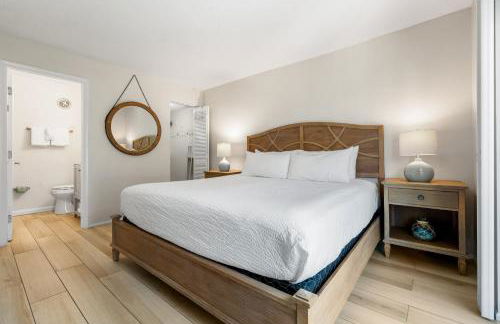 Palm Bay Club by Beachside Management - Photo 76