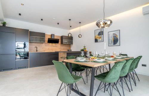 Villa Top Hill, heated infinity pool, Jacuzzi, Sauna, 5 en-suite bedrooms, a Media room - Foto 23