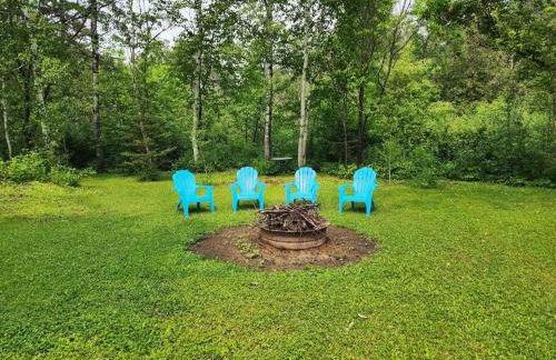 Little House by the Brook - Foto 23