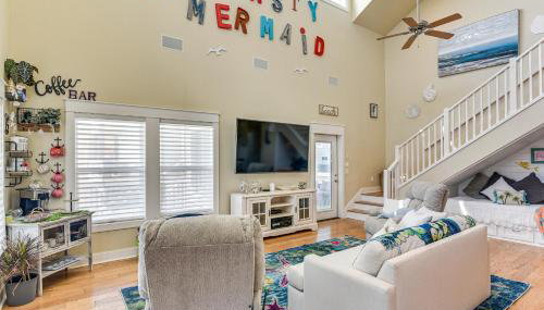 2 Blocks to Shore Crystal Beach House with Yard! - Foto 4