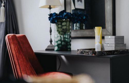 Rare Find - Gated 2 bed apt, close to Parks, secure carpark sleeps 4 - Foto 35