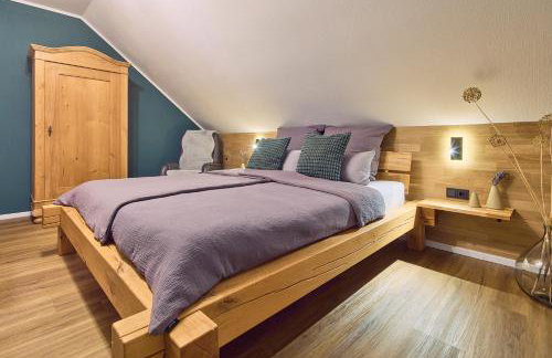 Natur-Design "Platzhirsch Sauerland" - Sauna, Kamin, Balkon, Garten, Hütte, Grill - Foto 29