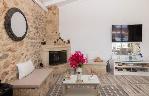 Villa Daniela - Private Pool and Serene Location, by ZanteWize - Foto 29